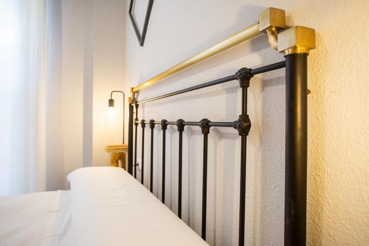 Wish Suite Torres De Sevilla Exterior foto